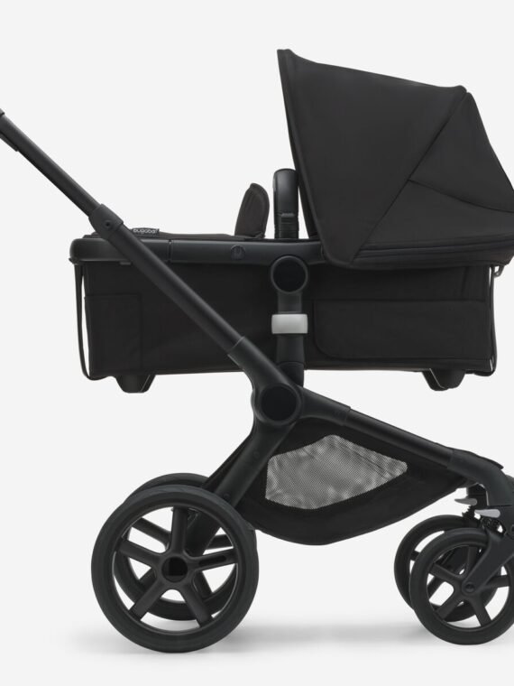Fox 5 bassinet and seat stroller
