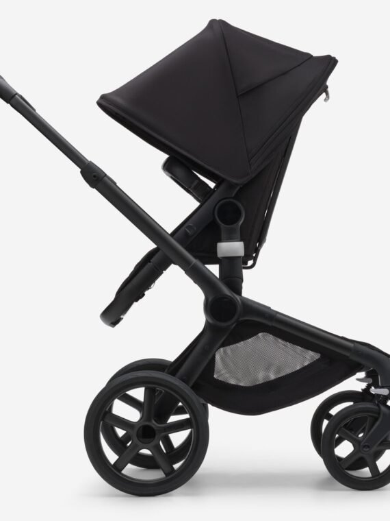 Fox 5 bassinet and seat stroller